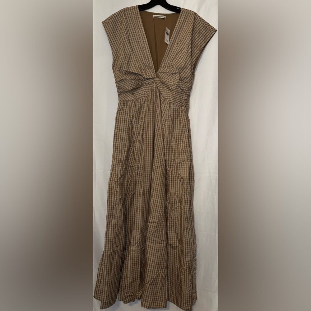 Abercrombie & Fitch Tan Tie Front Maxi Dress - Picture 3 of 9